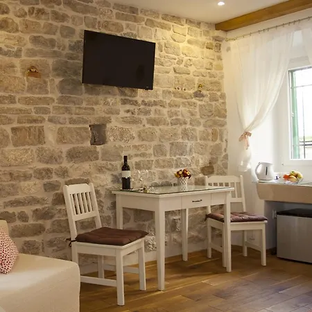 Guest house Luxury Kokola 4*