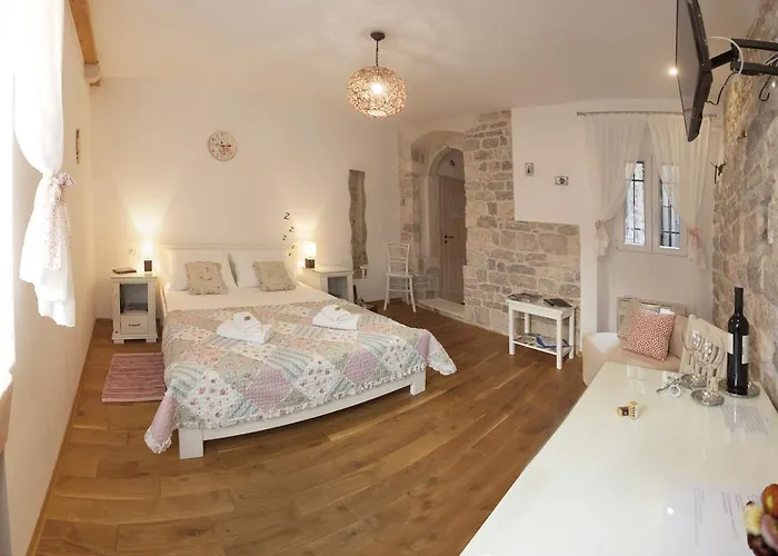 Luxury Kokola Affittacamere 4*