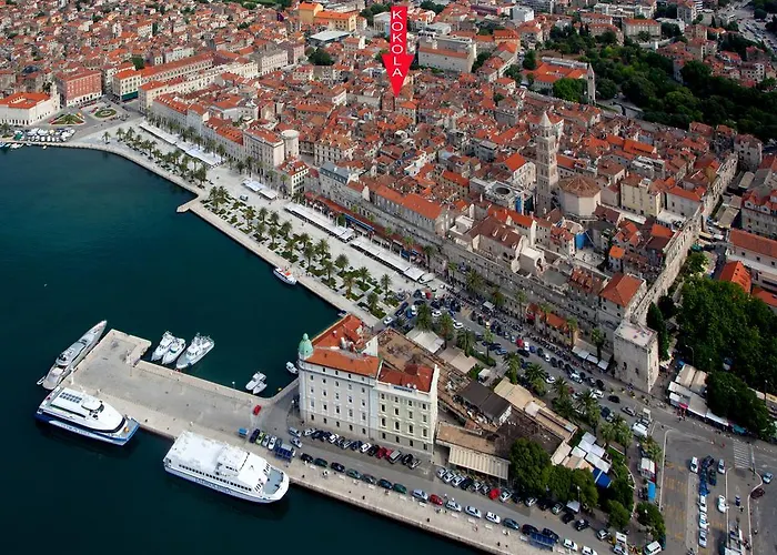 Luxury Kokola Affittacamere 4*